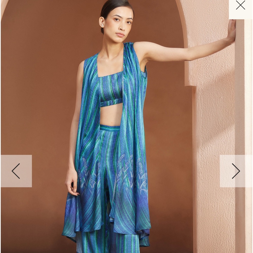Anita Dongre 3 piece silk pant set in Blue - Size Medium - NWT